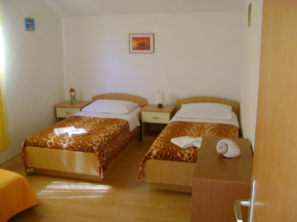 Apartments Mila ボル 部屋 写真